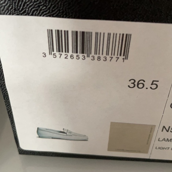 Chanel loafers size 36.5 never worn new in box - Picture 10 of 10